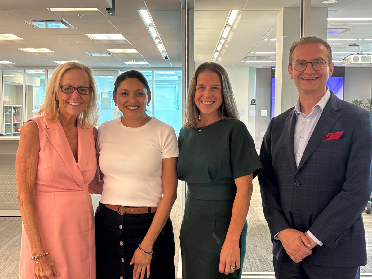 BuffettECI's tweet image. Cailin Daly Dejillas, director of human rights and relations, and Jennifer Rodriguez, community relations and outreach coordinator, from @OmahaOfficial recently met with Buffett Institute leaders @WalterGilliam and Renee Wessels.
We're always excited to share our expertise!