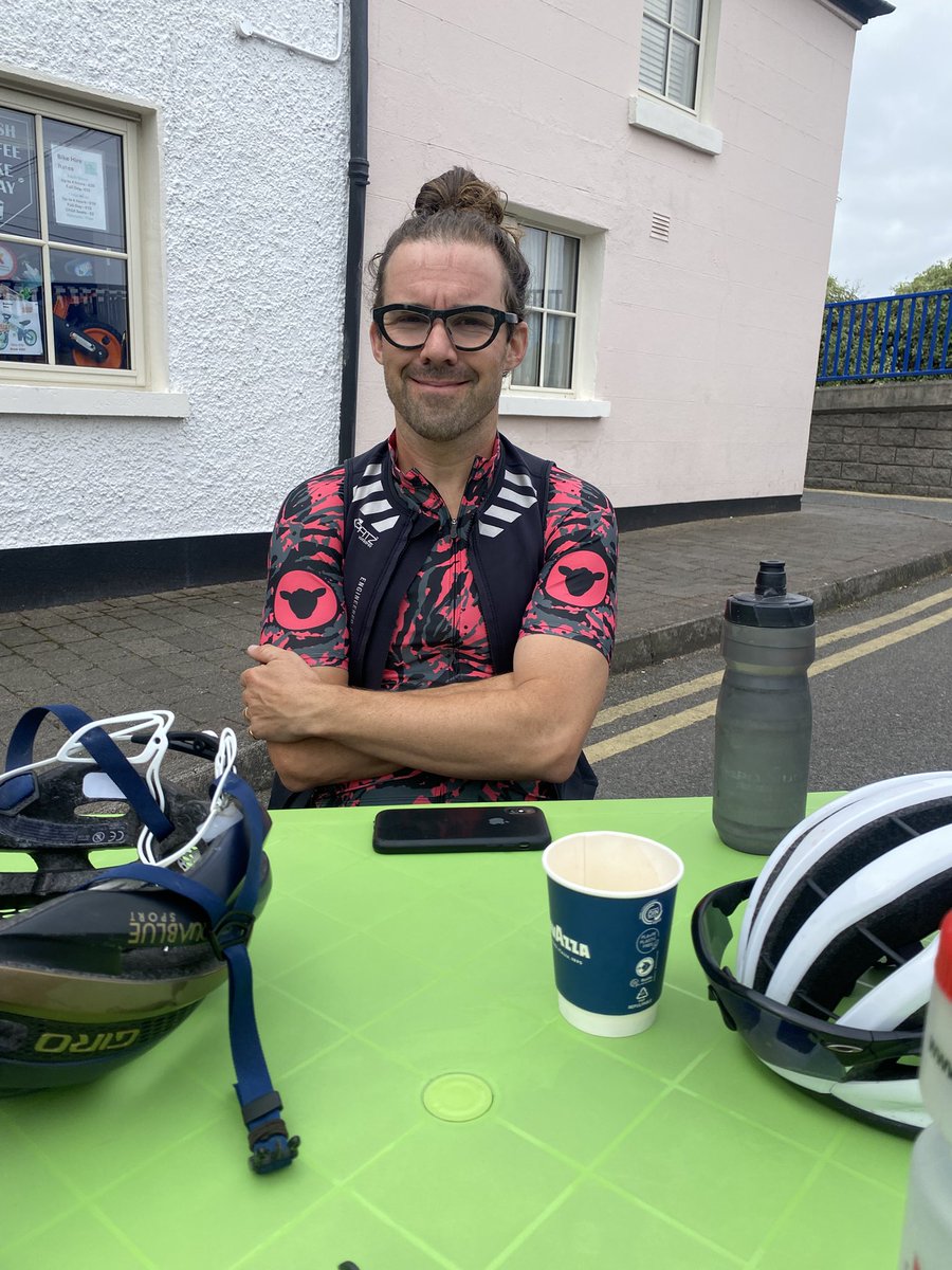 timbarry2's tweet image. Day 1 done , thanks to my tour guide getting me out of Dublin , never knew the Roman’s got to Ireland but I found an amphitheater and a viaduct on travels and amazingly the sun was shining 👌👌👌🚴‍♂️🚴‍♂️🚴‍♂️