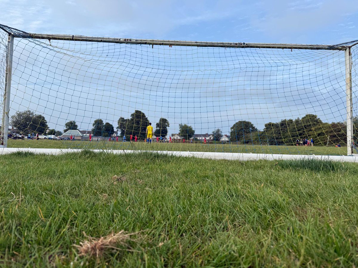 MrChrisFoy's tweet image. Some #grassroots Footy on a warm sunny July evening 👍🏻⚽️ #football