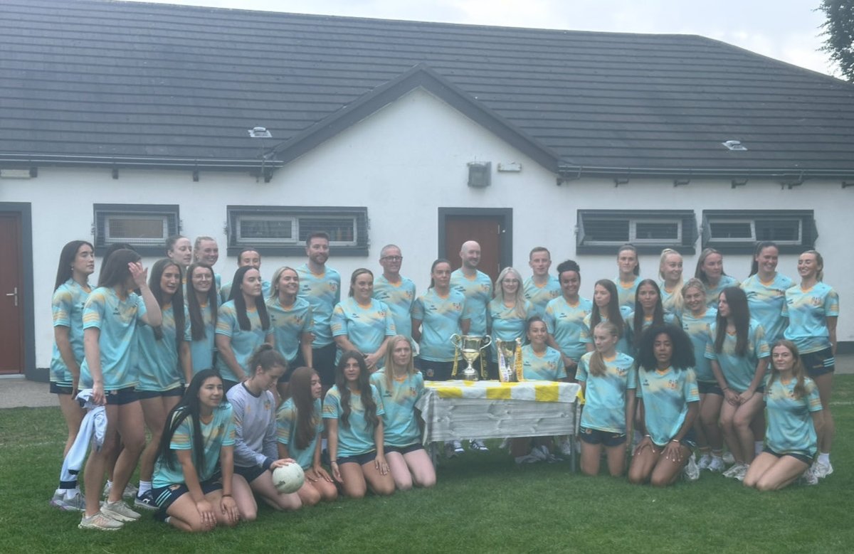 ClubAontroma (@clubaontroma) on Twitter photo Delighted to make a significant donation to <a href="/AntrimLGFA/">Antrim LGFA</a> to assist our senior ladies footballers preparation for the <a href="/TG4TV/">TG4</a> All-Ireland Finals on Sunday August 3 <a href="/CrokePark/">Croke Park</a>
Get your tickets👉 bit.ly/3Gqd0ND
<a href="/SportTG4/">Spórt TG4</a> Delighted to make a significant donation to <a href="/AntrimLGFA/">Antrim LGFA</a> to assist our senior ladies footballers preparation for the <a href="/TG4TV/">TG4</a> All-Ireland Finals on Sunday August 3 <a href="/CrokePark/">Croke Park</a>
Get your tickets👉 bit.ly/3Gqd0ND
<a href="/SportTG4/">Spórt TG4</a>