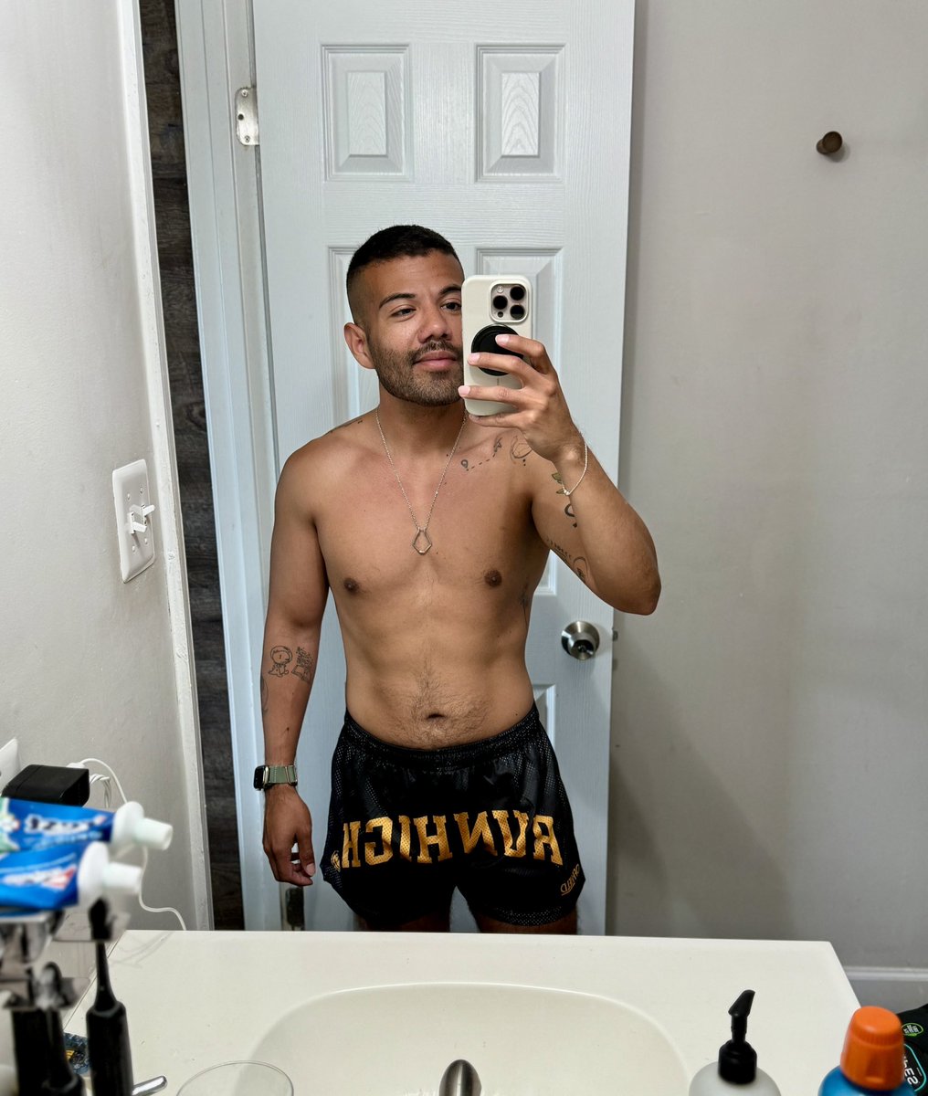 New workout shorts! How do they look? 😈