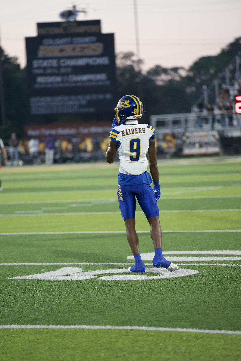 DavionCrumit1e's tweet image. 5’11
160
3⭐️ Ath
c/o 27
23.5 mph catapult💨
10.49 100 time
📞 8509014464
hudl.com/v/2Qpi1P
@_CoachCod @CoachSteveEllis @deionbranch84 @RonnieFouch @_CoachBump @ACruse15 @DrWashington_ @Coach_Grisham @licostie_nick5 @CoachDWilson7