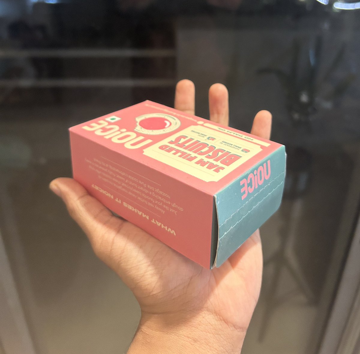 MaginAbheet's tweet image. Super cool packaging.

New brand discovery.