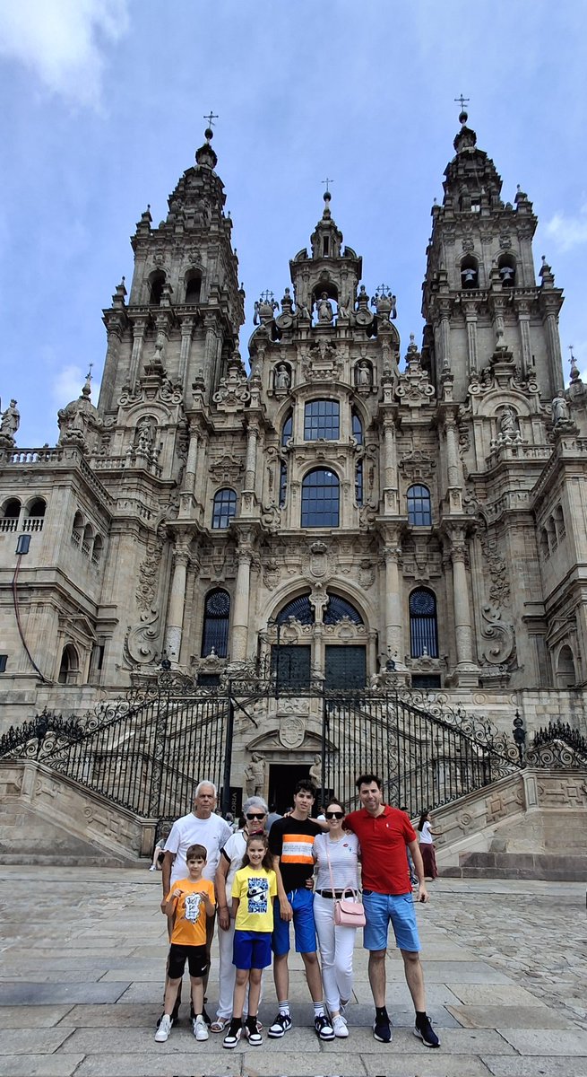 sofiaifcarvalho's tweet photo. @ourladyoflourd1 From Lourdes to @catedralSantiago — our pilgrimage continues along paths walked for over 1,000 years.
G. and O. lit a candle, said a quiet prayer, and we gave thanks to Santiago for watching over our journey. Next: Fátima.
#CaminoDeSantiago #Pilgrimage2025 https://t.co/f8K67BjeAe