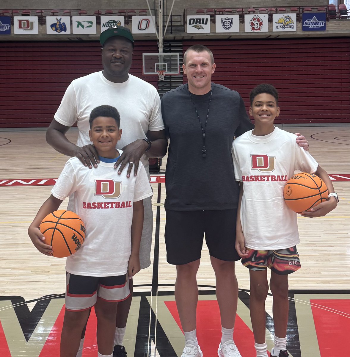 DU_MensHoops's tweet image. Great to have former Pio AP All-American Yemi Nicholson back on campus watching the guys in the gym today. 
#GoPios