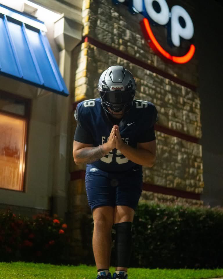 Jessejrbarker's tweet image. All You Can Eat‼️ 

#ihop  #slhs #eagles #senior