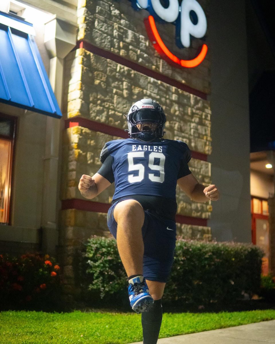 Jessejrbarker's tweet image. All You Can Eat‼️ 

#ihop  #slhs #eagles #senior