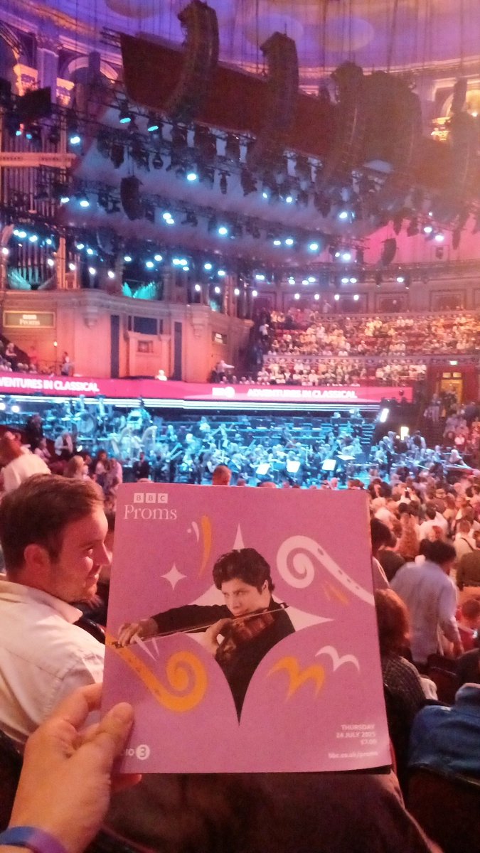 FirstNightMag's tweet image. Tonight, we're back to the @RoyalAlbertHall for the @bbcproms performance of Mendelssohn's Violin Concerto in E Minor. Stay tuned for our upcoming review!