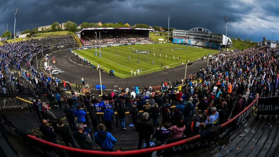 AndyAcko13's tweet image. Rugby League on BBC Radio York this weekend.
Friday night Championship action from Odsal. York Knights v Halifax Panthers, all frequencies and online from 7pm.
Sunday online only (BBC Sounds) York Valkyrie v Huddersfield Giants in the WSL at the LNER from 2.50pm