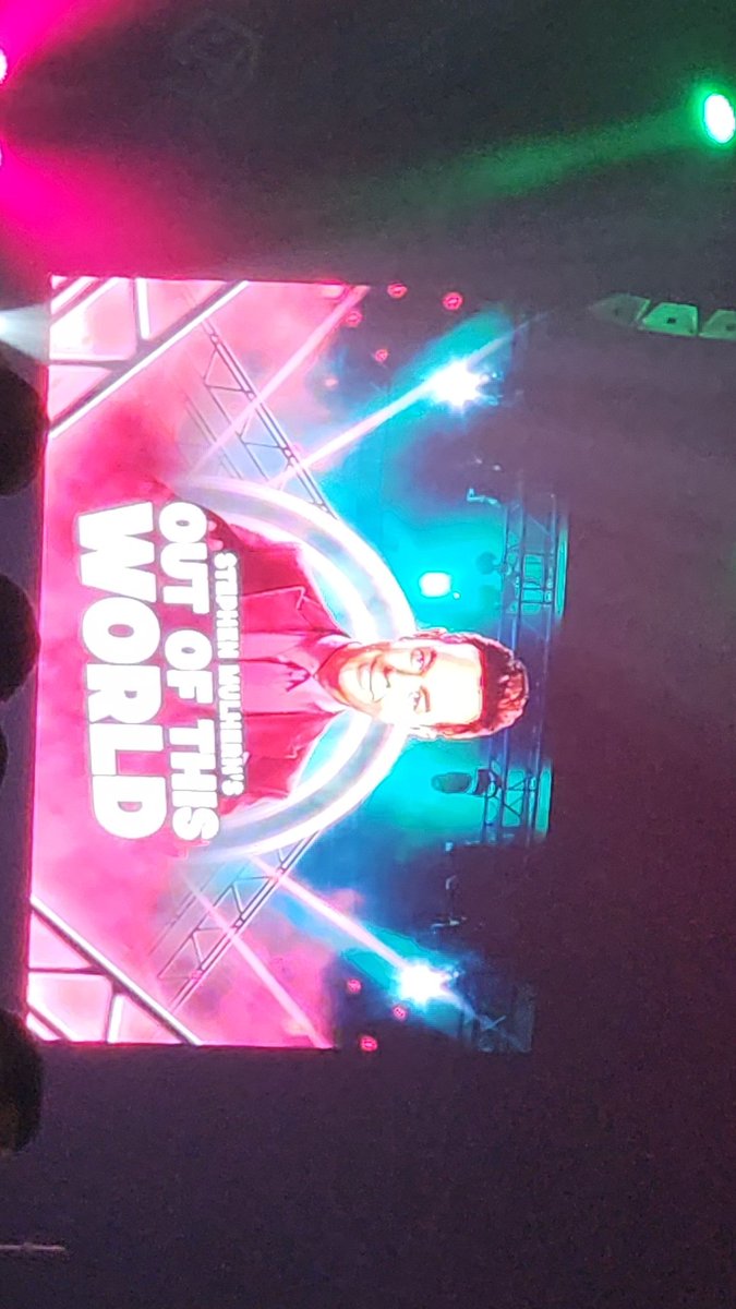 Callumboi201's tweet photo. @StephenMulhern @Butlins 
Great performance, me and my partner loved it.
#stevenMulhern
#outofthisworld
#Butlins https://t.co/TGzDHsgCi3