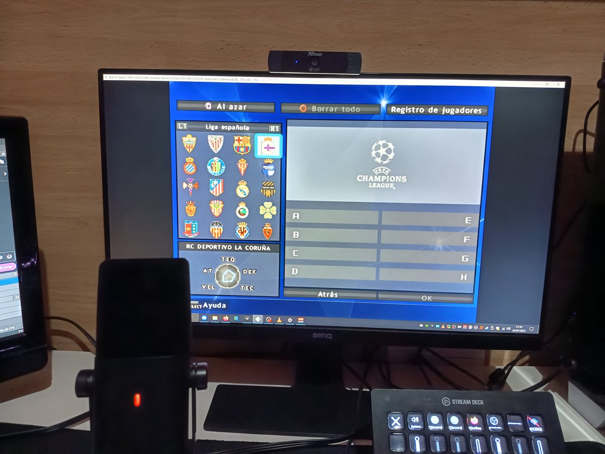 directo jugando la Champions con el Depor en el pes 2011 de la ps2 

métansen twitch.tv/juandepl