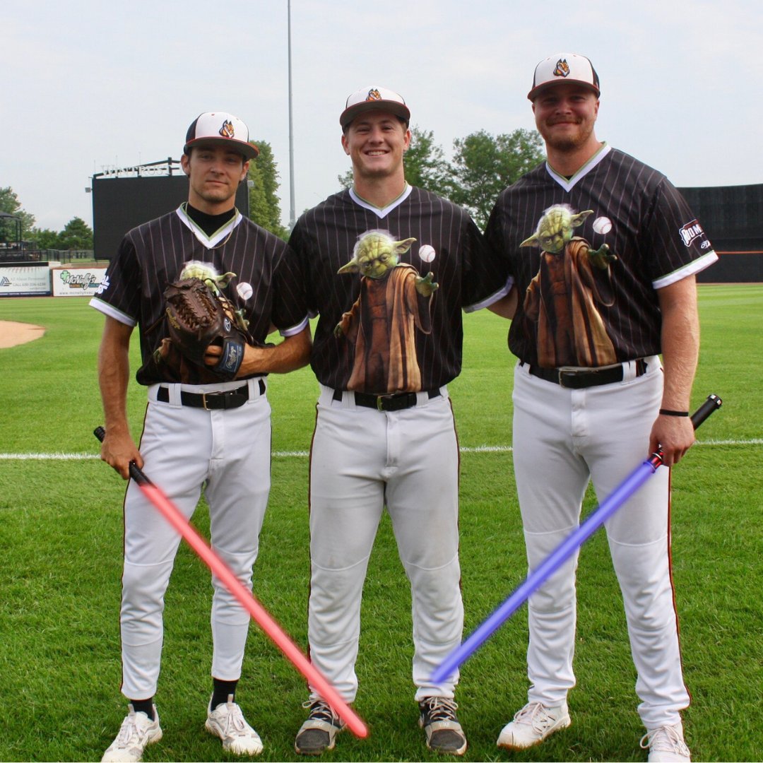 boomersbaseball's tweet photo. The Force is strong with the Boomers in these jerseys.
Catch your Boomers in action tomorrow night (7/25) wearing these out-of-this-galaxy jerseys, and you could take one home during our silent auction! Don’t miss it!

🎟️: https://t.co/PXJMXcijxM
🆚: Joliet Slammers https://t.co/sWwTIDQGMy
