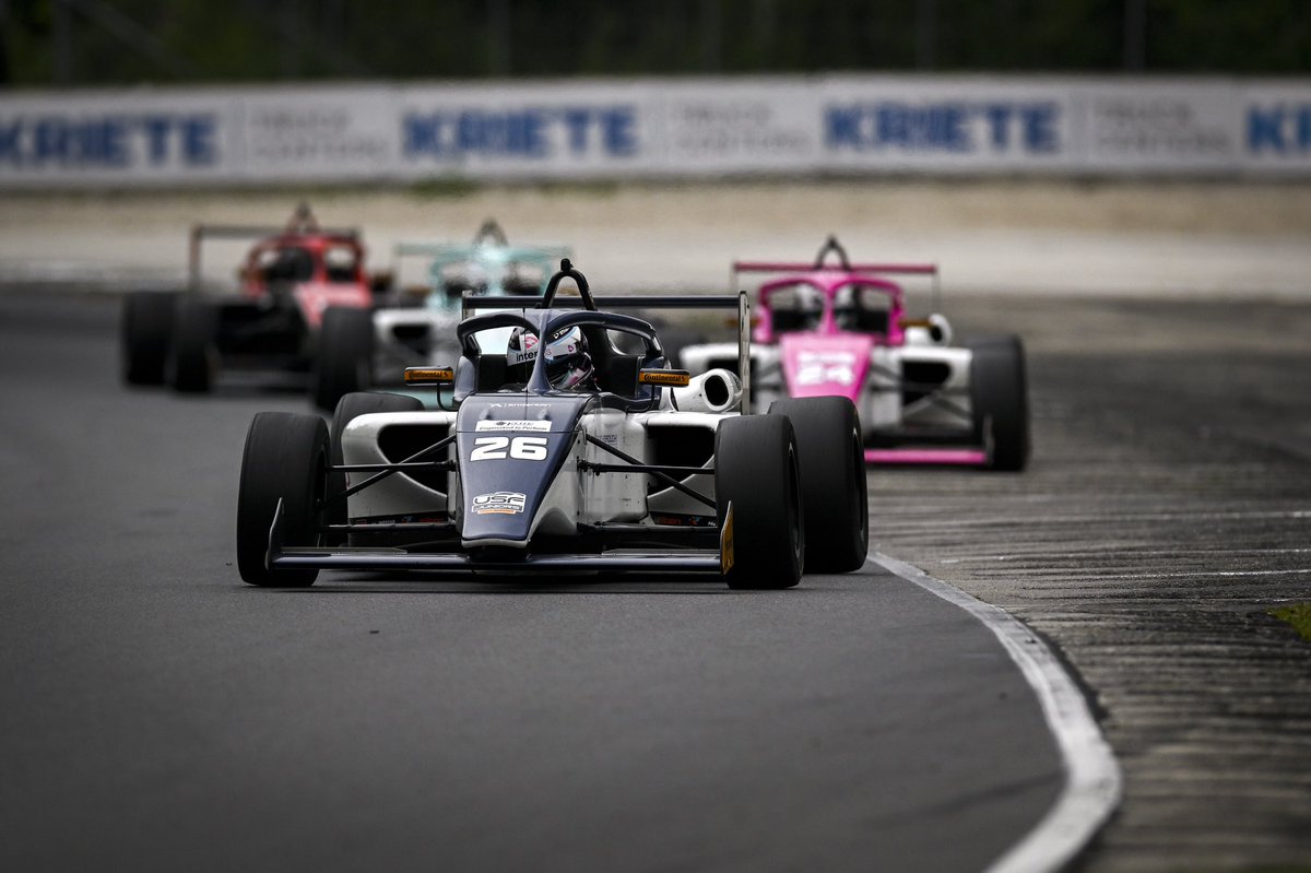 USFJuniors's tweet image. The Juniors have arrived at Road America and are dialed in for Qualifying! Let’s see who rises to the top 🏁
#USFPro #INDYCAR #Motorsports