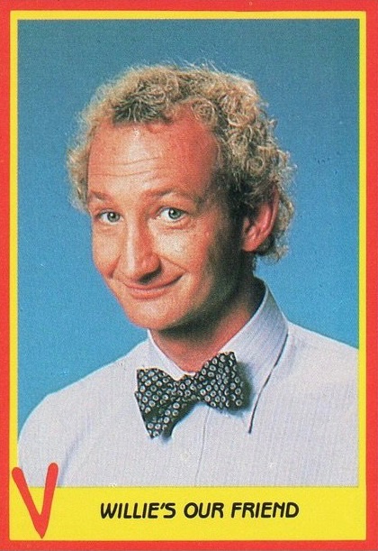EugWSerra's tweet photo. On October 26, 1984, V - The Series premiered on television! #V #RobertEnglund #MarcSinger
#FayeGrant #JaneBadler
#LaneSmith #BlairTefkin
#JenniferCooke #MichaelIronside
#MichaelWright #JeffYagher
#JuneChadwick #Starlog #Starlog89 https://t.co/wX98IYeKuu