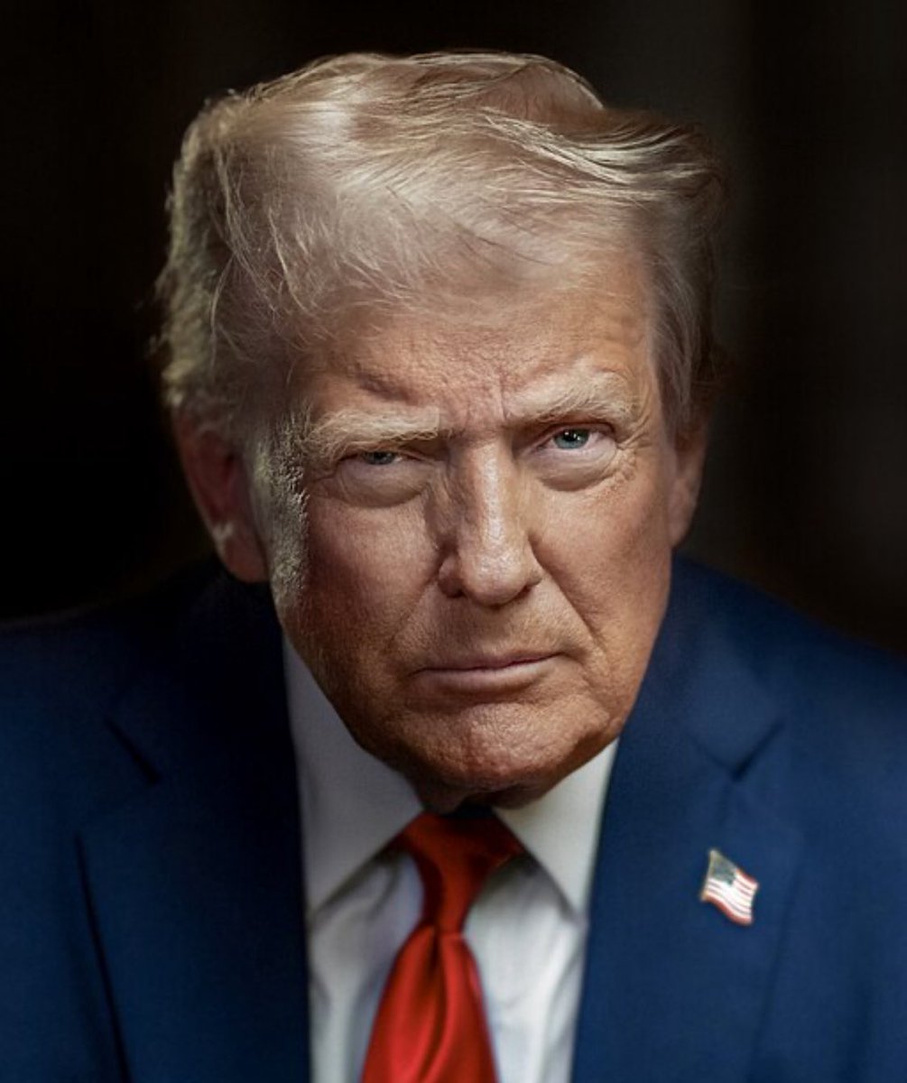 TheBTCTherapist's tweet photo. BREAKING: President Trump is officially on his way to the Federal Reserve to meet with Fed Chair Jerome Powell.

Will this discussion end in lower rates? https://t.co/BHJ0EMOPLa