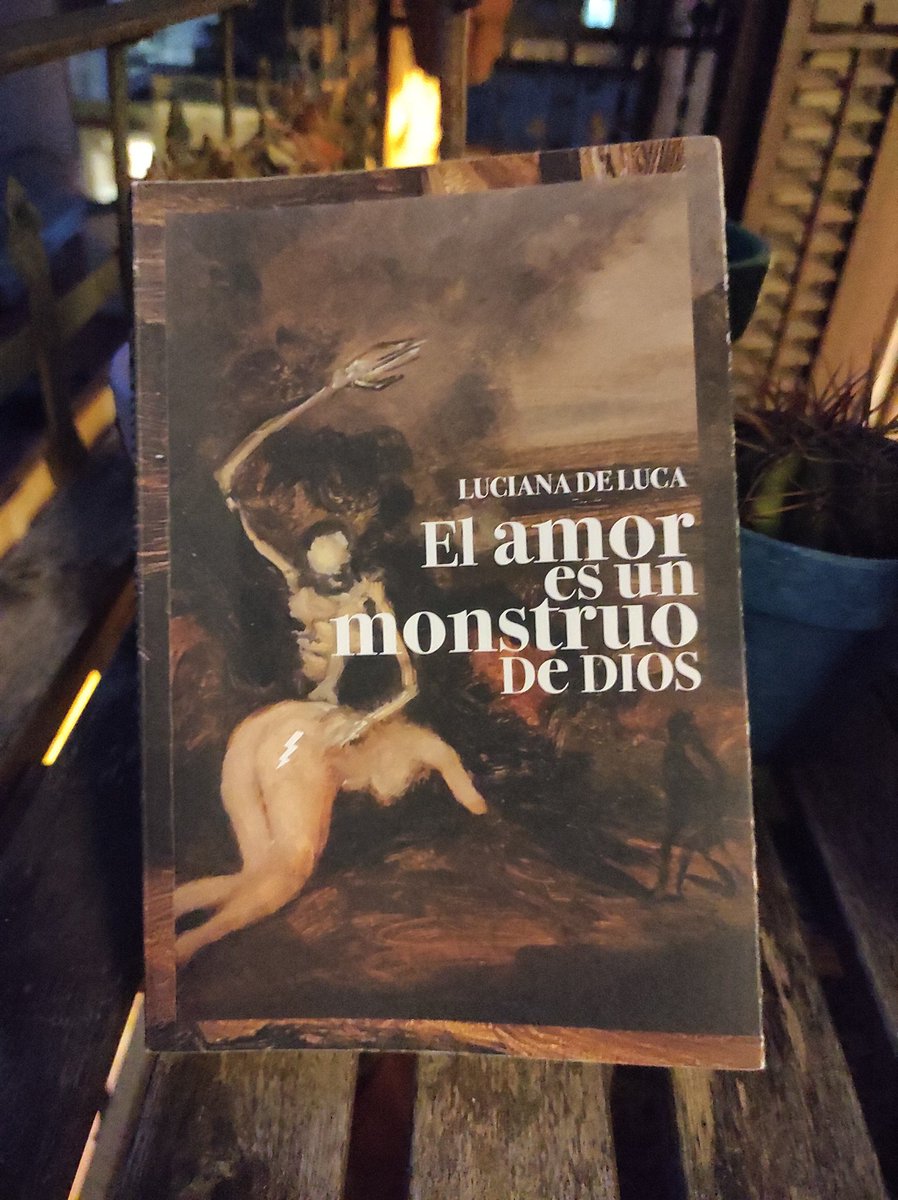 gema (@ladylibrorojo) on Twitter photo "nada que hacer lo nuevo contra lo viejo en este pueblo que se acostó siempre encima de su propio polvo y que desde que lo fundaron fue un perro huérfano tirándole tarascones al progreso"
#ElAmorEsUnMonstruoDeDios <a href="/xLucianaDeLucax/">LucianaDeLuca</a> @librosbarret
#boom 💥 "nada que hacer lo nuevo contra lo viejo en este pueblo que se acostó siempre encima de su propio polvo y que desde que lo fundaron fue un perro huérfano tirándole tarascones al progreso"
#ElAmorEsUnMonstruoDeDios <a href="/xLucianaDeLucax/">LucianaDeLuca</a> @librosbarret
#boom 💥