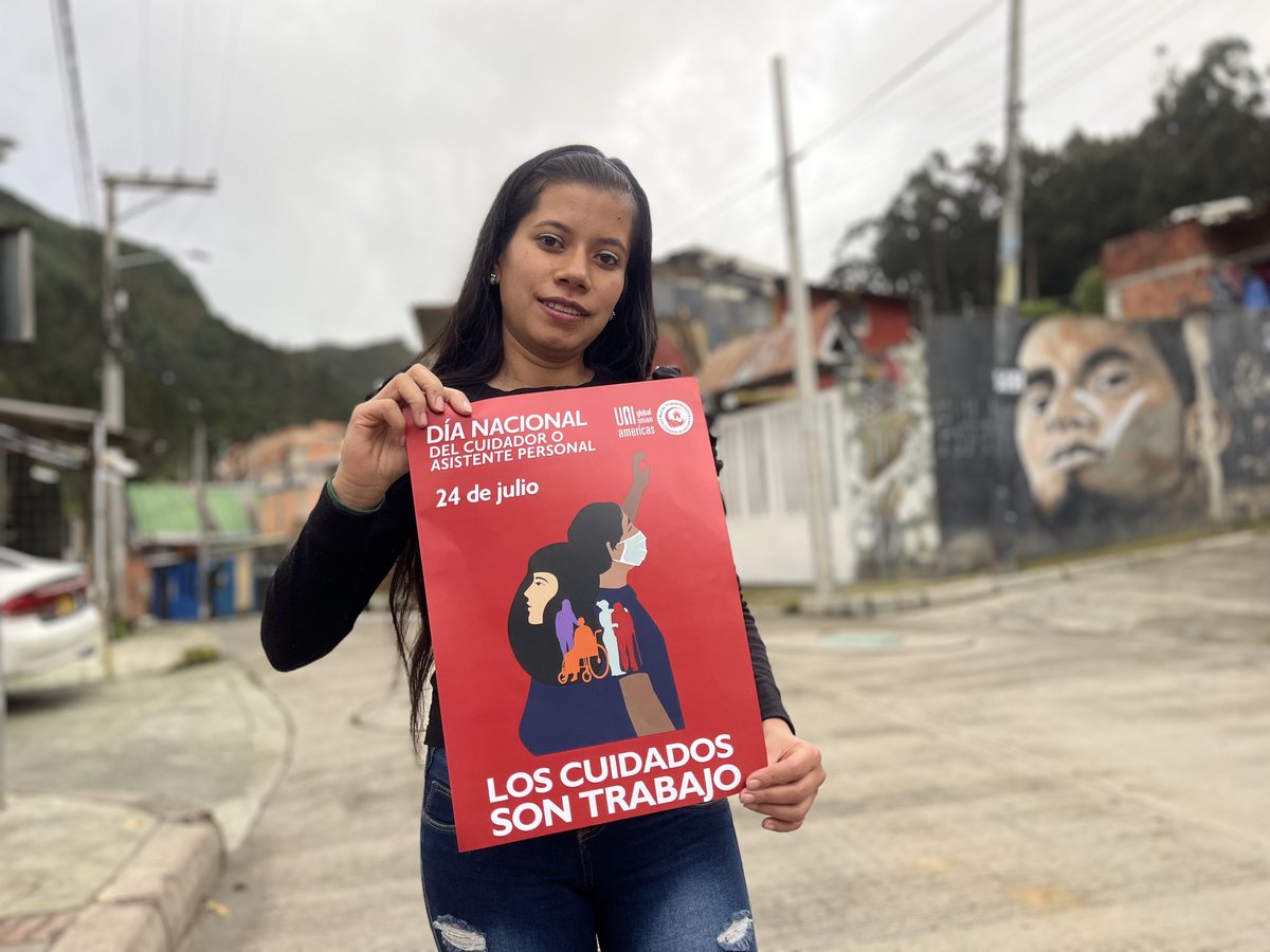 RedCuidadorasCo's tweet image. 📅 Un año de solidaridad y crecimiento
🌱 Estamos en los barrios 🏘️, con las y los cuidadores. Una sola voz no logra el cambio, la fuerza está en todas y todos.
💪¡Juntas y juntos avanzamos en la Red!💥
#DíaNacionalDeCuidados