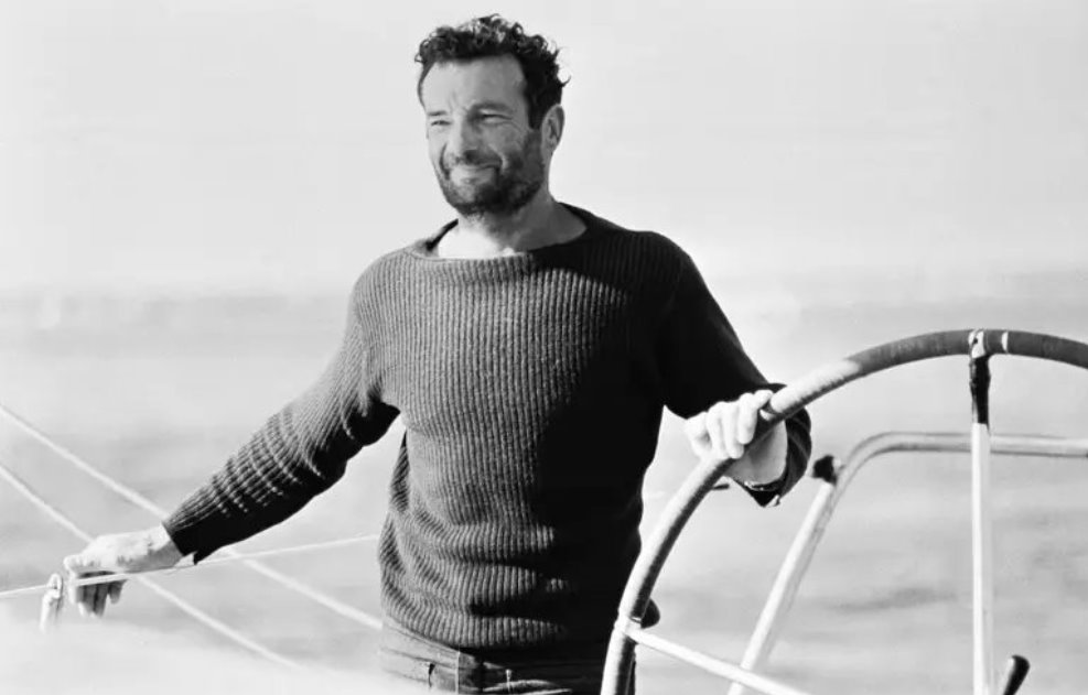64_s64's tweet image. Eric Tabarly
📷Philip Plisson - Pen Duick
📷Photo extraite de l'ouvrage" Victoire en solitaire, Atlantique 1964" - Auteur, Éric Tabarly
📷Le Droff/Sipa - Eric Tabarly arrivant a Brest a bord de son bateau, Le Pen-Duick VI en 1976.