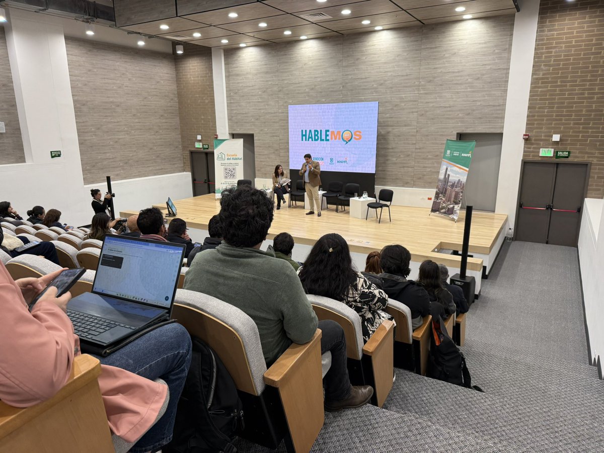 RenoBo (@renobo_bogota) on Twitter photo Conéctate y hablemos de revitalización urbana.
Te invitamos al diálogo ciudadano en el marco del Nodo de Rendición de Cuentas.
Un espacio para resolver tus dudas y conocer cómo transformamos Bogotá desde <a href="/habitatbogota/">Secretaría del Hábitat</a>, <a href="/RenoBo_Bogota/">RenoBo</a> y <a href="/CVPBogota/">CVP Caja de la Vivienda Popular</a>.
🔴👉url-shortener.me/2GEQ Conéctate y hablemos de revitalización urbana.
Te invitamos al diálogo ciudadano en el marco del Nodo de Rendición de Cuentas.
Un espacio para resolver tus dudas y conocer cómo transformamos Bogotá desde <a href="/habitatbogota/">Secretaría del Hábitat</a>, <a href="/RenoBo_Bogota/">RenoBo</a> y <a href="/CVPBogota/">CVP Caja de la Vivienda Popular</a>.
🔴👉url-shortener.me/2GEQ