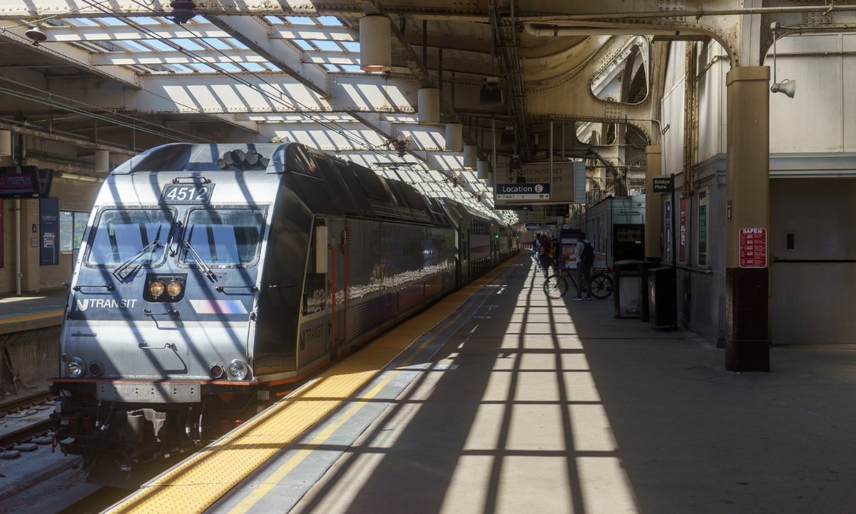 METROmagTweet's tweet photo. π οΈ @NJTRANSIT has issued a Request for Qualifications to begin the next major infrastructure project: a new Northern Rail MOW facility in Clifton.
LEARN MORE β‘οΈ https://t.co/K9EMANmUCM
#NJTRANSIT #RailInfrastructure #TransitUpgrades #METRO https://t.co/GP0cFivrDB