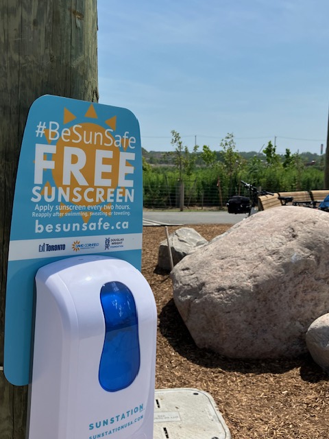 #BeSunSafe at Toronto’s newest waterfront park — Biidaasige!   This 50-acre space has ziplines, trails, water play &amp; more — plus a free sunscreen dispenser from the BeSunSafe program.  #SkinCancer is rising. Sun safety saves lives:  besunsafe.ca