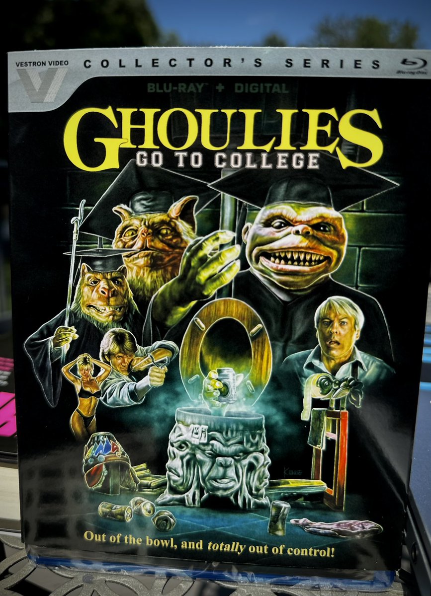 Amazing birthday gift - #GhouliesIII #GhouliesGoToCollege
