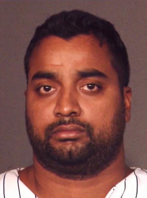 jattaviator's tweet image. Breaking news : another #indian #hindu Sanjai Syamaprasad, 48, arrested for secretly recording patients in bathrooms at Northwell Health Sleep Disorders Center in Manhasset, NY, using hidden cameras disguised as smoke detectors. Pleaded guilty to unlawful surveillance and…