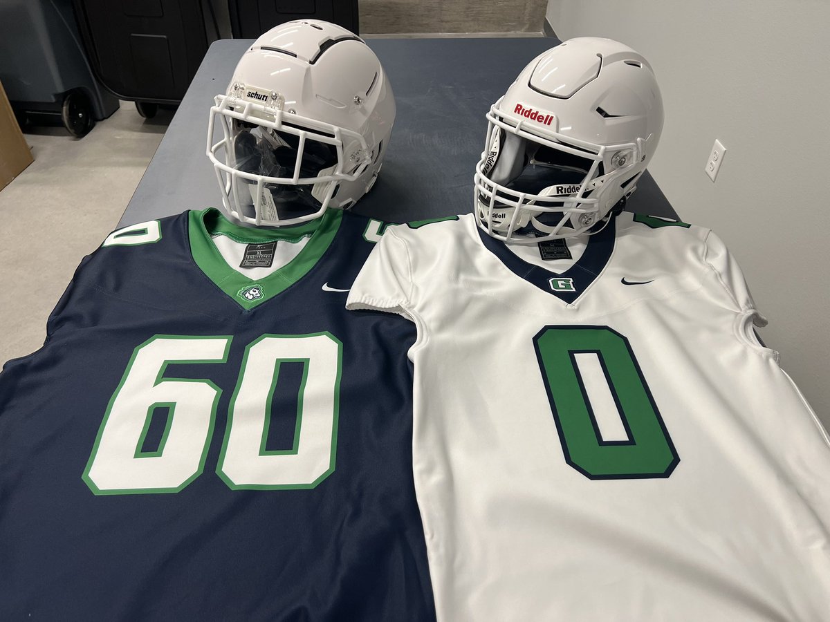 🚨New Threads Alert!🚨
Team #1 will be looking fresh for this inaugural season. Let’s get rolling! 🔥🔥
#RideAsOne #WeAreGoodyear #MavStrongHerdStrong