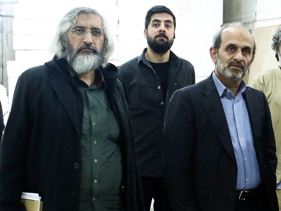 mojtaba_____'s tweet image. در صداوسیما
چند ده هزار میلیارد تومان ازجیبمان هزینه میشود
هیچ شبکه ای درهیچ ساعتی هیچ برنامه بدرد بخوری نداره