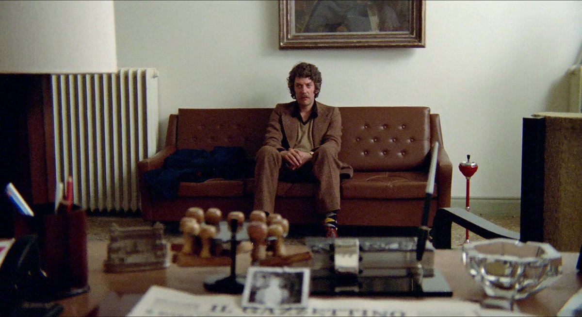 Bertrom's tweet image. Don't Look Now.
Directed by Nicholas Roeg.
Arguably my favourite film, amongst hundreds, because it speaks directly to my soul.
“Nothing is what it seems”, is a casual line of dialogue that becomes an exploration of the act of perception, and the art of filmmaking itself.
