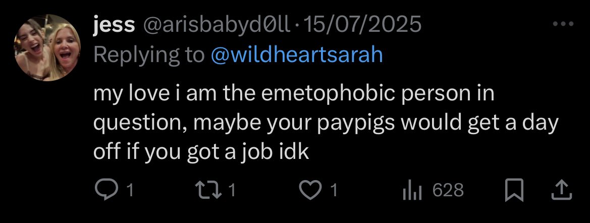sarah ☆ tweet media