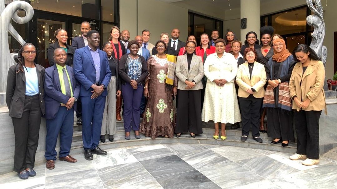 AUC_PAPS's tweet photo. The session focused on how #rehabilitation &amp; #reintegration programmes can be better tailored to the needs of children formerly associated with armed groups. (2/3)

#APCAAC #AUPeaceandSecurity #ChildProtection https://t.co/8k093uwnNp