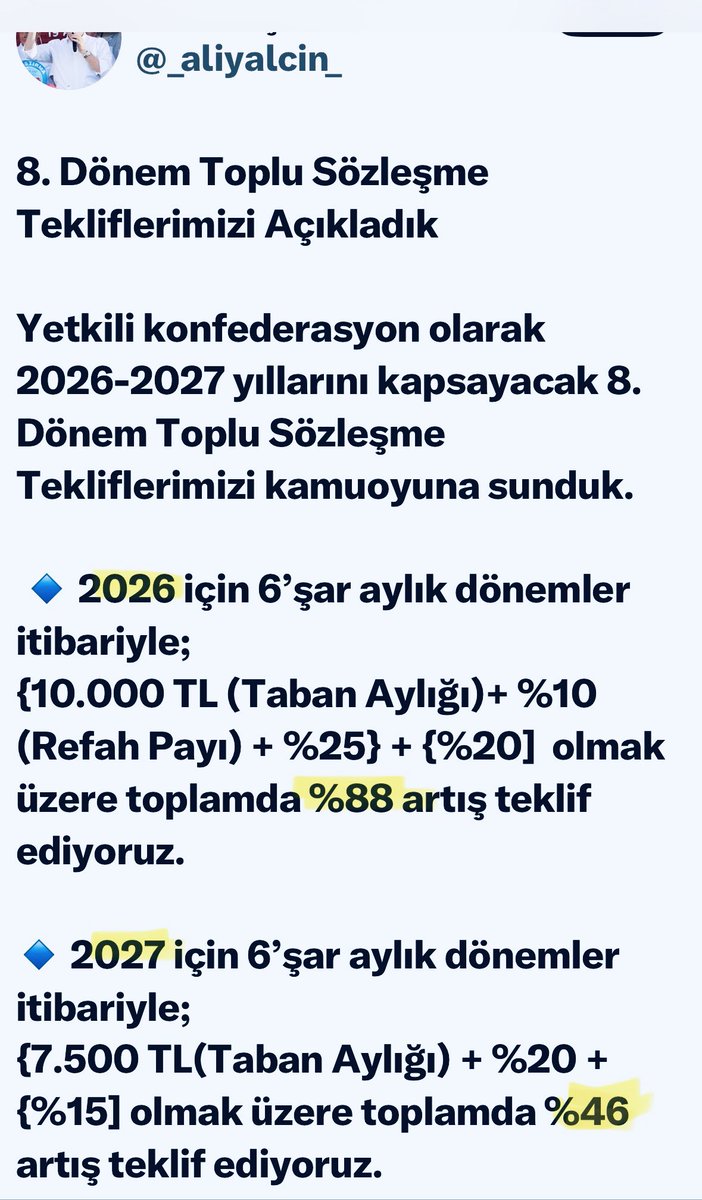 SalihUzunDr's tweet photo. Memur-Sen Bşk @_aliyalcin_
8. Dönem Sözleşme tekliflerini açıklamış. 
% 88 + 46 ZAM İSTEMİŞ.

Aynı kişi 7. Dönemde de 
%110 istemişti.

Peki ne aldı?
2024 %15+10
2025 %6+5
aldı ve oturdu.

Lafın gelişi değil,
basbayağı oturdu.
Eylem meylem yapmadı.

İSTEMEK DEĞİL SENDİKACILIK… ALMAK.

VERMEZLERSE NE YAPACAKSINIZ, ONU SÖYLEYİN!

Sevgili memur kardeşlerim
ve memur emeklileri…

LÜTFEN SENDİKANIZIN TEKLİFİNİ NOT EDİN.

ALDIKLARINIZLA KARŞILAŞTIRIN.

📍İşte sendikanız @MemurSenKonf tarafından geçen sefer (7. Dönem) be şimdi (8. Dönem) verilen teklifleri eke koyuyorum. Laflar bile aynı 👇