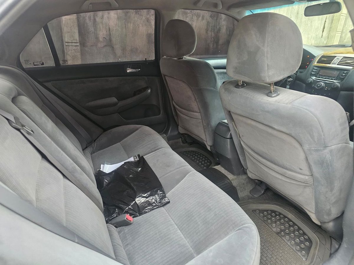 AzMarshallAutos's tweet image. Superb Crystal Clean 
Registered ® || First body 
2005 Honda Accord
Oven Baked on first body
Untouchable Engine
Gear and Ac 💯
Everything is working Perfectly
Clean as in and Out ✨
Nothing to Fix 
PRICE: 3.5 Millionaire
Location: Lagos, Nigeria 🇳🇬