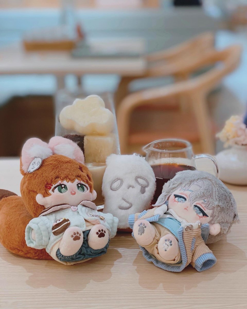 The embroidery on their feet is such a charming detail. 🐾