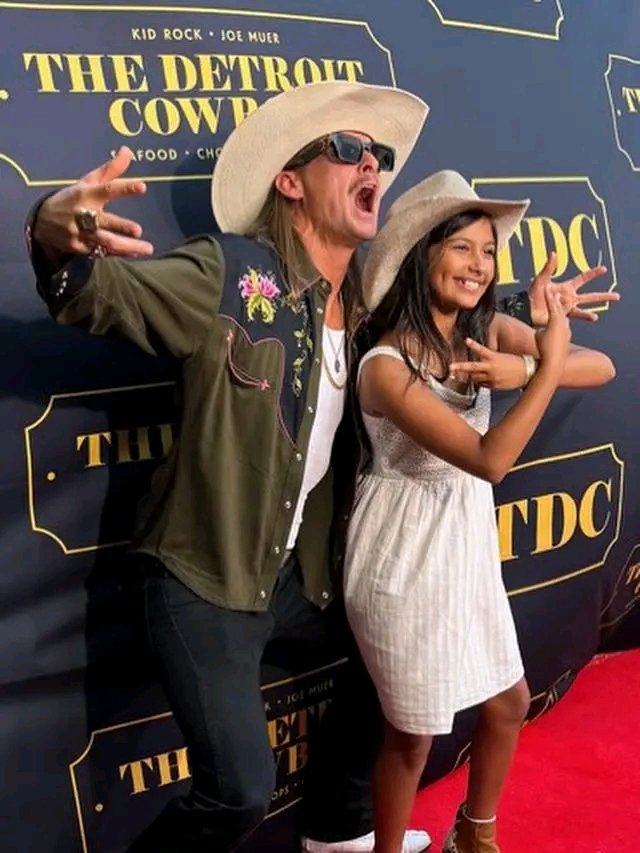 kidrockchatbox_'s tweet photo. Hard work pays!! And this right here is proof of that!! Thanks to all who have and WILL support The Detroit Cowboy Haters can’t stop love.🤍🎸

Share Your Thoughts: DM📥

#UFCNashville #TheDetroitCowboy #DanaWhite #Nashville #BrunchLikeAChampion #SundayFunday #NoRulesJustBrunch https://t.co/afgOh6Y1r9