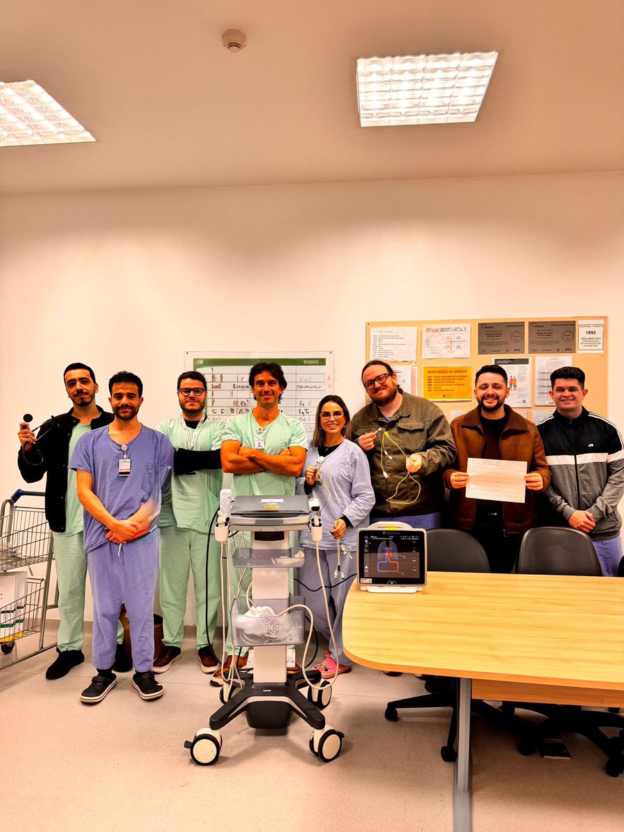 📚Training day on hemodynamic monitoring in our cardiac ICU: invasive, minimally invasive, and non-invasive techniques. Great discussion!