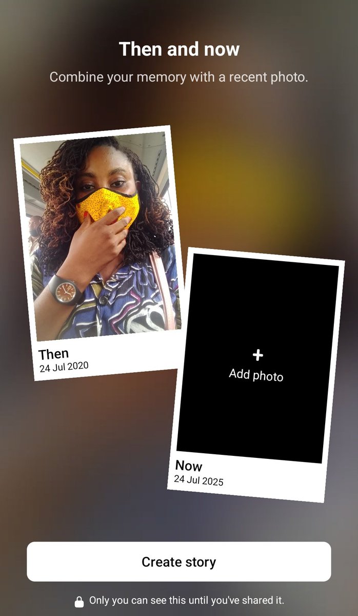 Buddin_Rapunzel's tweet image. Facebook and sharing your memories >>>>>
One of the few reasons why I still use it.😊
This was just after lock down, my sister made nice Ankara nose mask for us.😁