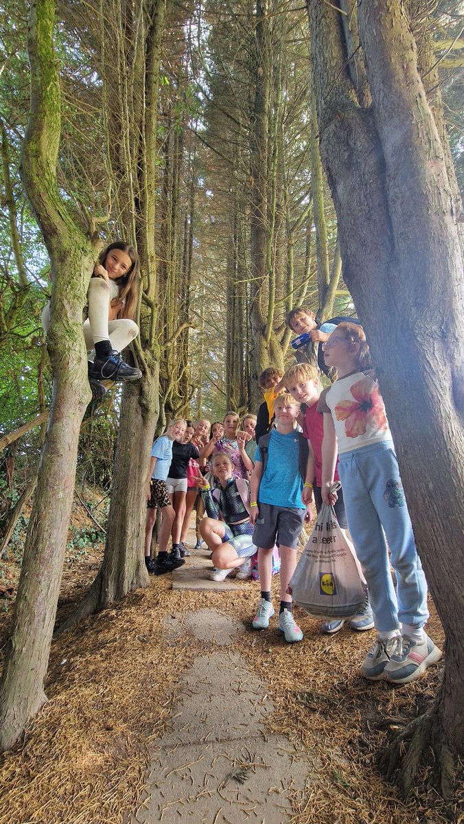 YsgolPenmorfa's tweet image. Today, we ended Week 1 in style with a trip out to the Crocky Trail!
There were plenty of smiles and laughs as we explored the different rides and slides they park had on offer!
@foodandfunwales @WelshLGA #FoodandFun25