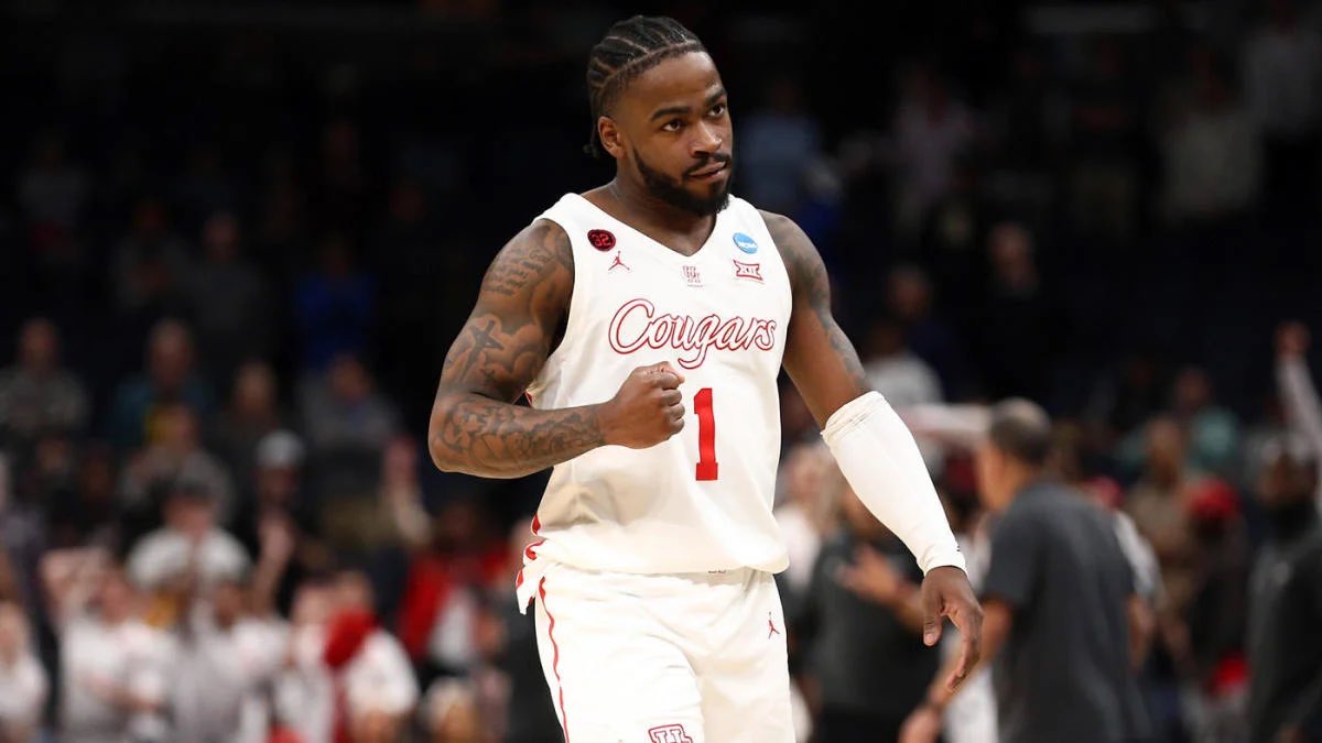 BarstoolCoogs's tweet image. Happy 23rd Birthday to Houston Legend and Toronto Raptor, Jamal Shead🎂
H-Town misses you, @Thejshead ❤️🤍