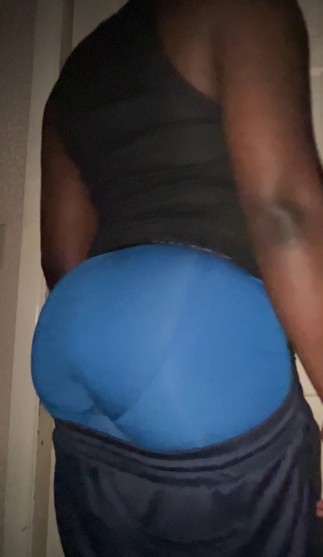 start diggin in yo butt twin 😈