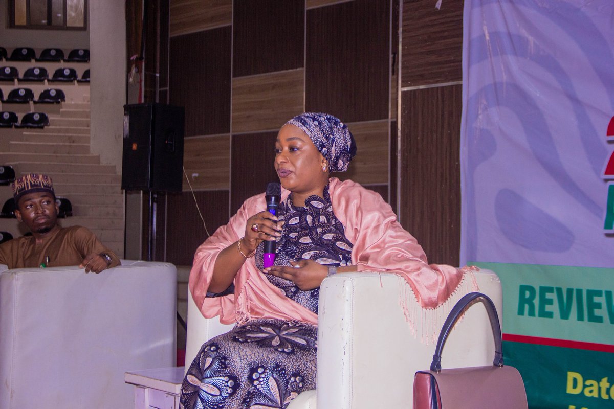 KadunaMarkets's tweet photo. traders from across Kaduna Metropolis. We gained direct insights into the challenges and opportunities within the market community.
 #KadunaMarkets #TownhallMeeting #TraderSupport #ProjectDevelopers #EconomicDevelopment #Partnership #KadunaState
@ubasanius @DrHadiza @KDSG_MBIT https://t.co/cDCvTCafEc