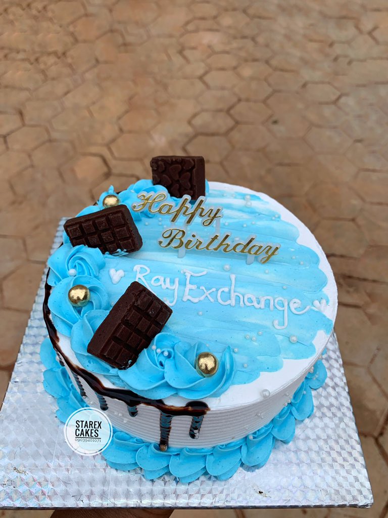 ugoeze_blessing's tweet image. 🩵🩵🩵
Do you love this shade of blue 🤭