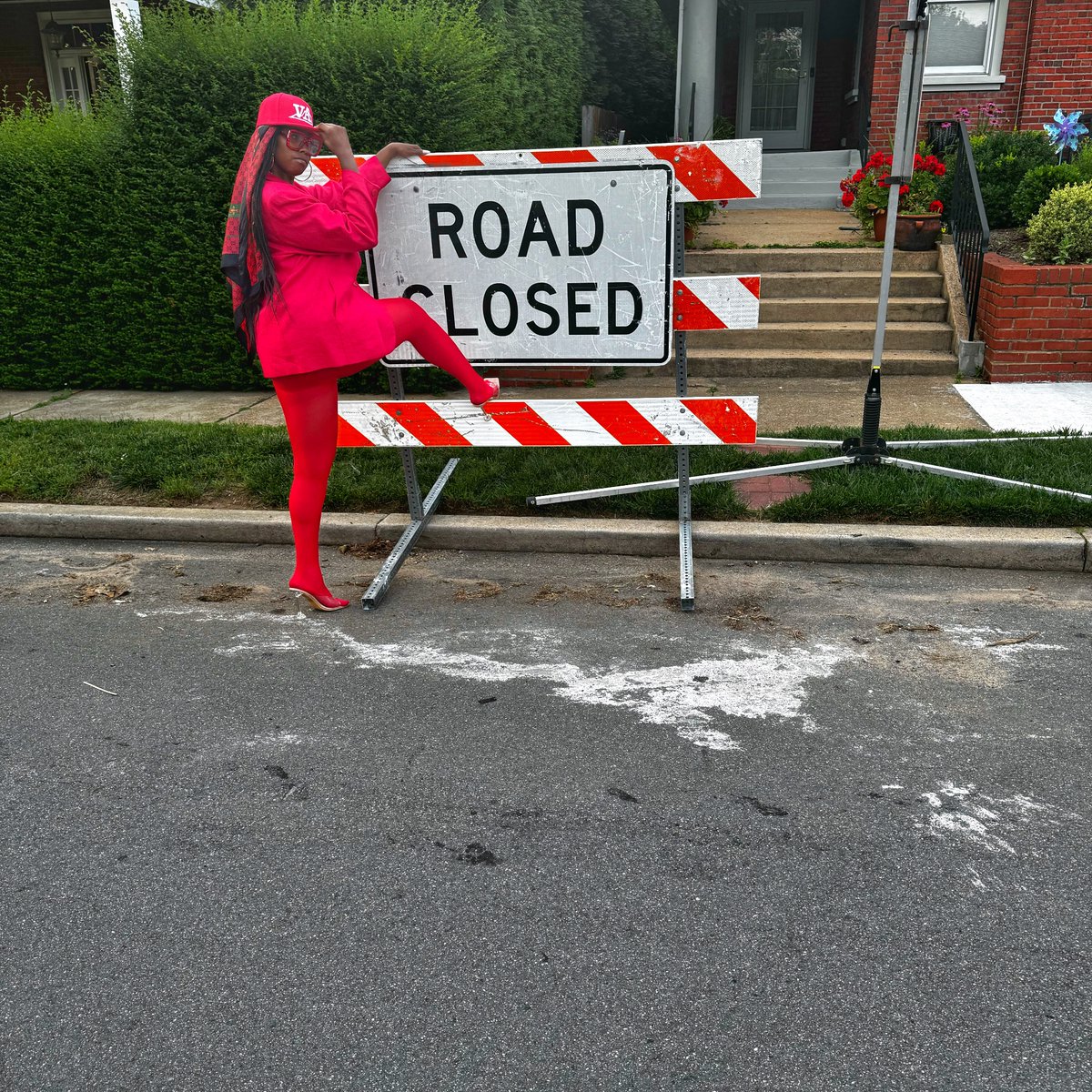 remona_red's tweet photo. Foot been on necks so long my foot get stuck🦶🏾🚧🧨 #remonared https://t.co/TiQoCY7dFQ