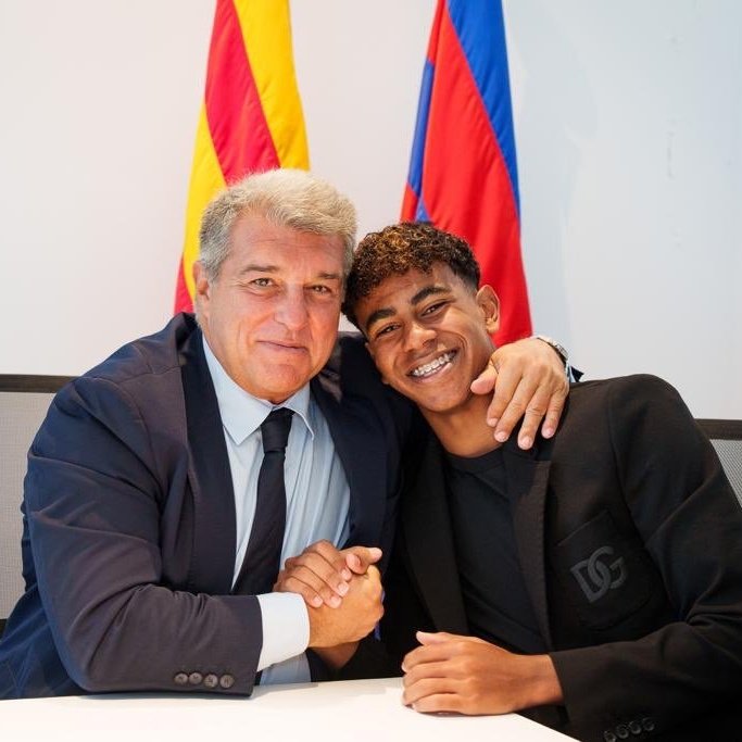 giraltpablo's tweet image. "ME SABE MAL NO HABER IDO A LA FIESTA DE LAMINE YAMAL"
Firma: Joan Laporta