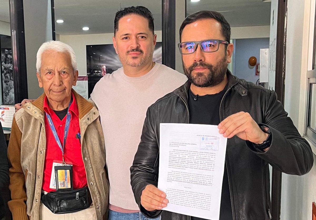 vromog's tweet image. Acompañamos a vecinas y vecinos de la alcaldía Cuauhtémoc y al concejal @HugoTorresCDMX a presentar una denuncia ante la @ContraloriaCDMX contra @AlessandraRdlv por haber retirado de forma arbitraria el monumento a Fidel Castro y al Che Guevara en la colonia Tabacalera.
¡La…