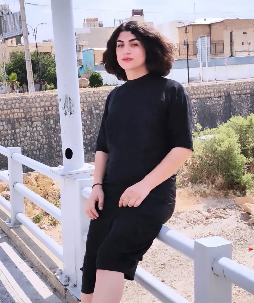 Anita_Hugging's tweet image. کیرم تو ناموس و آبرو و غیرتتون که برای حفظش بچه هاتون رو به قتل میرسونید.
#سوگند_پاکدل
#ریدم_تو_اسلام
#مرگ_بر_کلیت_و_تمامیت_جمهوری_اسلامی