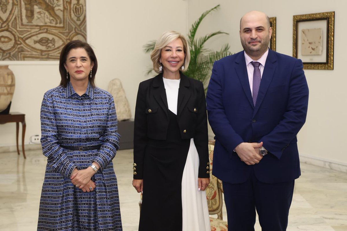 HananBalkhy's tweet image. I had a meaningful exchange with H.E. the First Lady of Lebanon, Mrs Nehmat Aoun @lbfirstlady. As two women and mothers deeply committed to health and dignity, we discussed how to expand cancer prevention and palliative care, especially for women and children, and to restore…