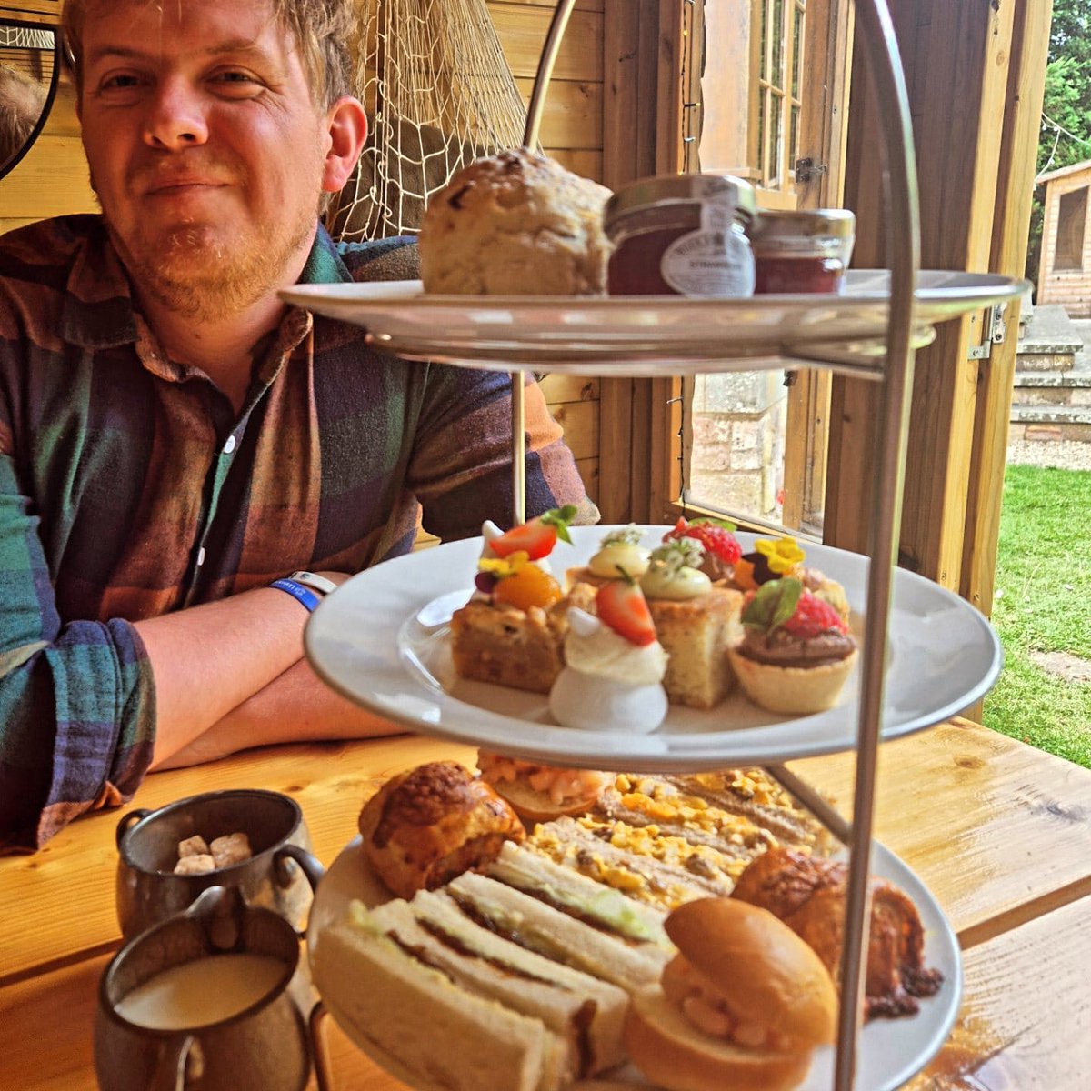 Cameron Vanloo tweet media