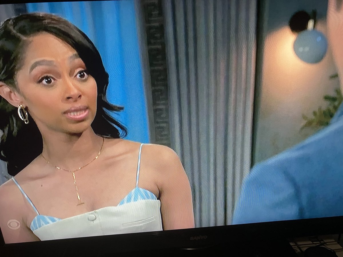 simmons6654's tweet image. Call Kat spoiled or whatever but KAT knows her MF Worth and being a side piece ain’t it‼️
#BeyondTheGates
#BTG